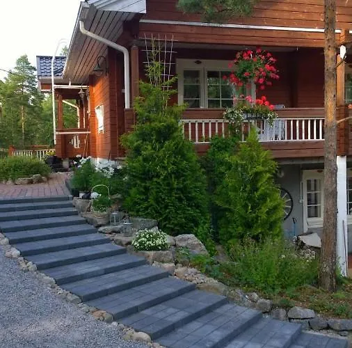 B&B Elaemys Aemmi Alojamento de Acomodação e Pequeno-almoço Sauvo