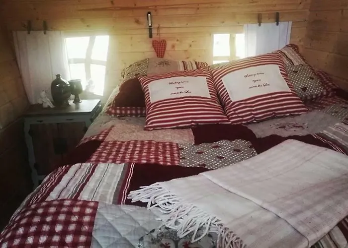 B&B Elaemys Aemmi Alojamento de Acomodação e Pequeno-almoço